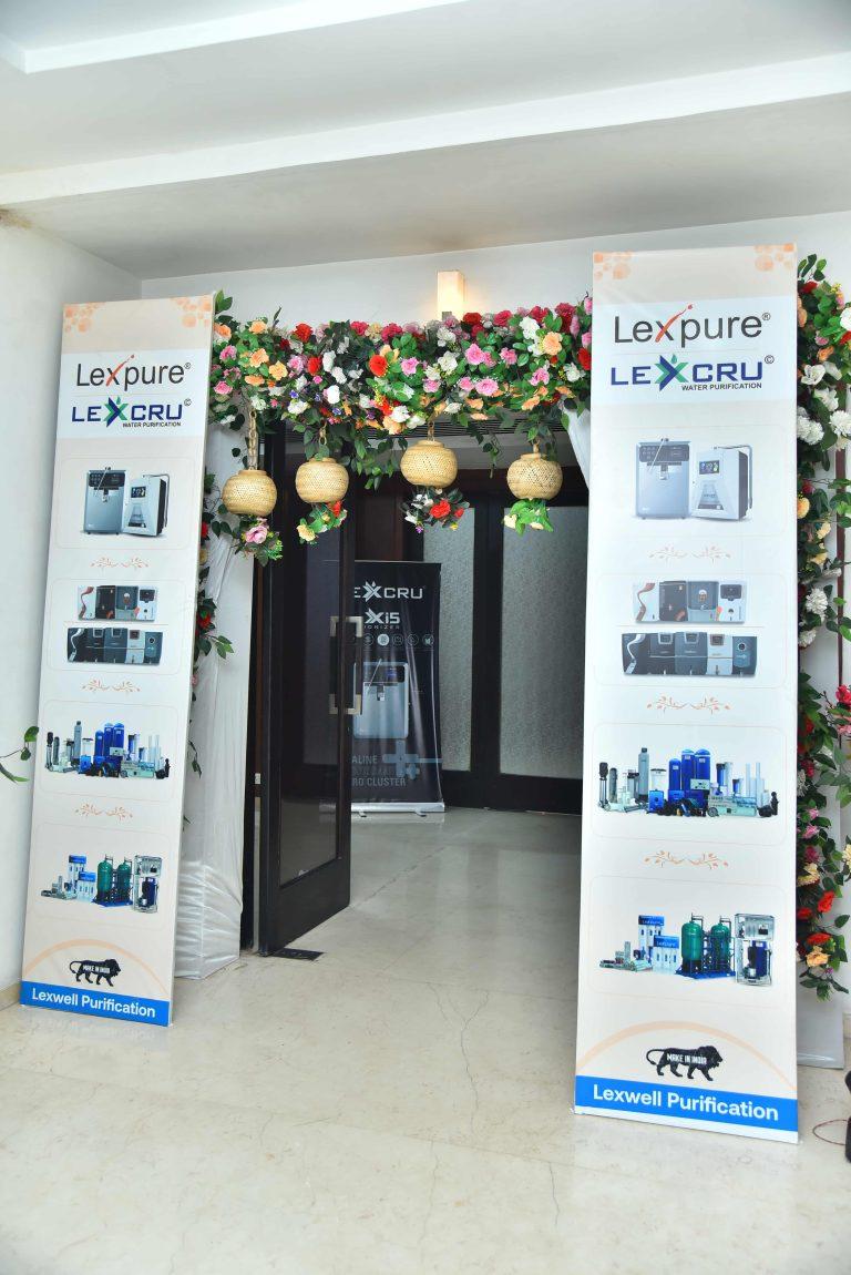 Lexpure and lexcru